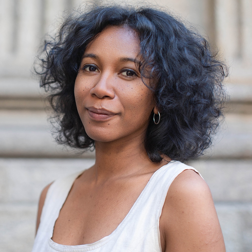 Portrait de Dina Mialinelina
