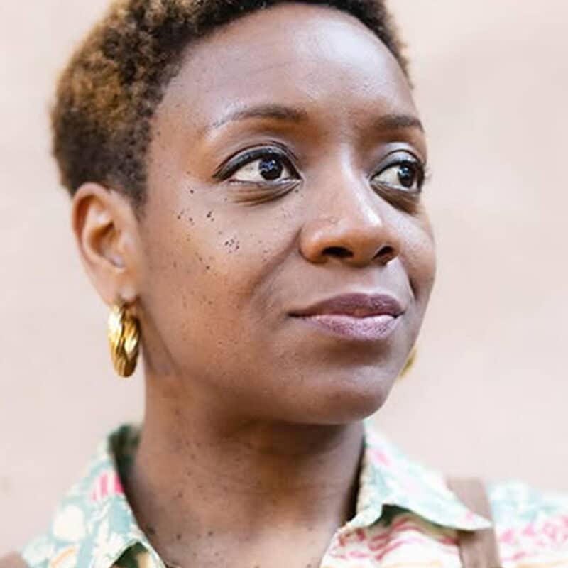 Portrait de l'autrice Astrid Bayiha